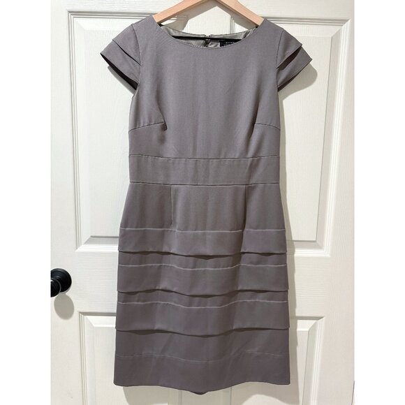 Tahari Arthur S. Levine Gray Layered Cap Sleeve Sheath Dress Career Minimal 8 - Picture 1 of 14